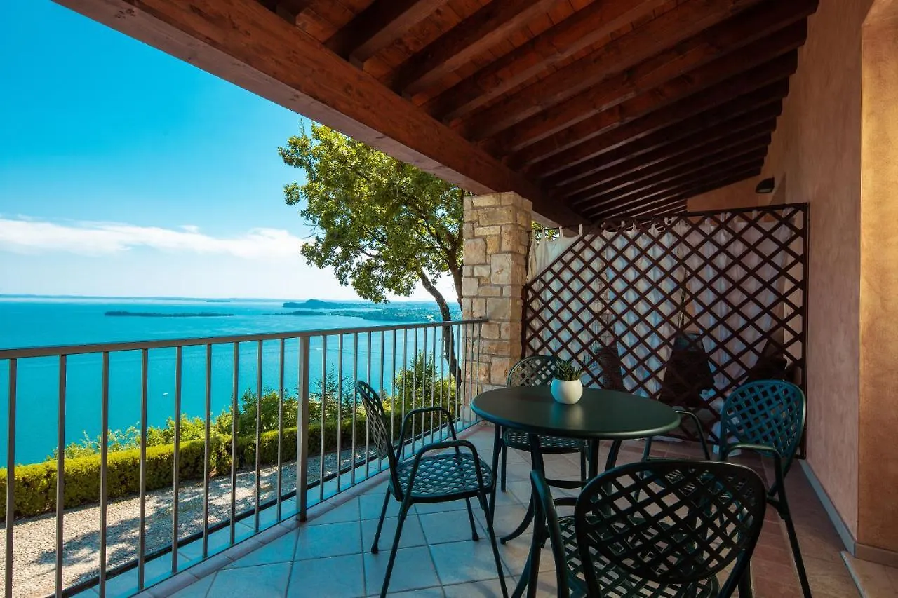 Domina Borgo Degli Ulivi - Garda Lake Gardone Riviera