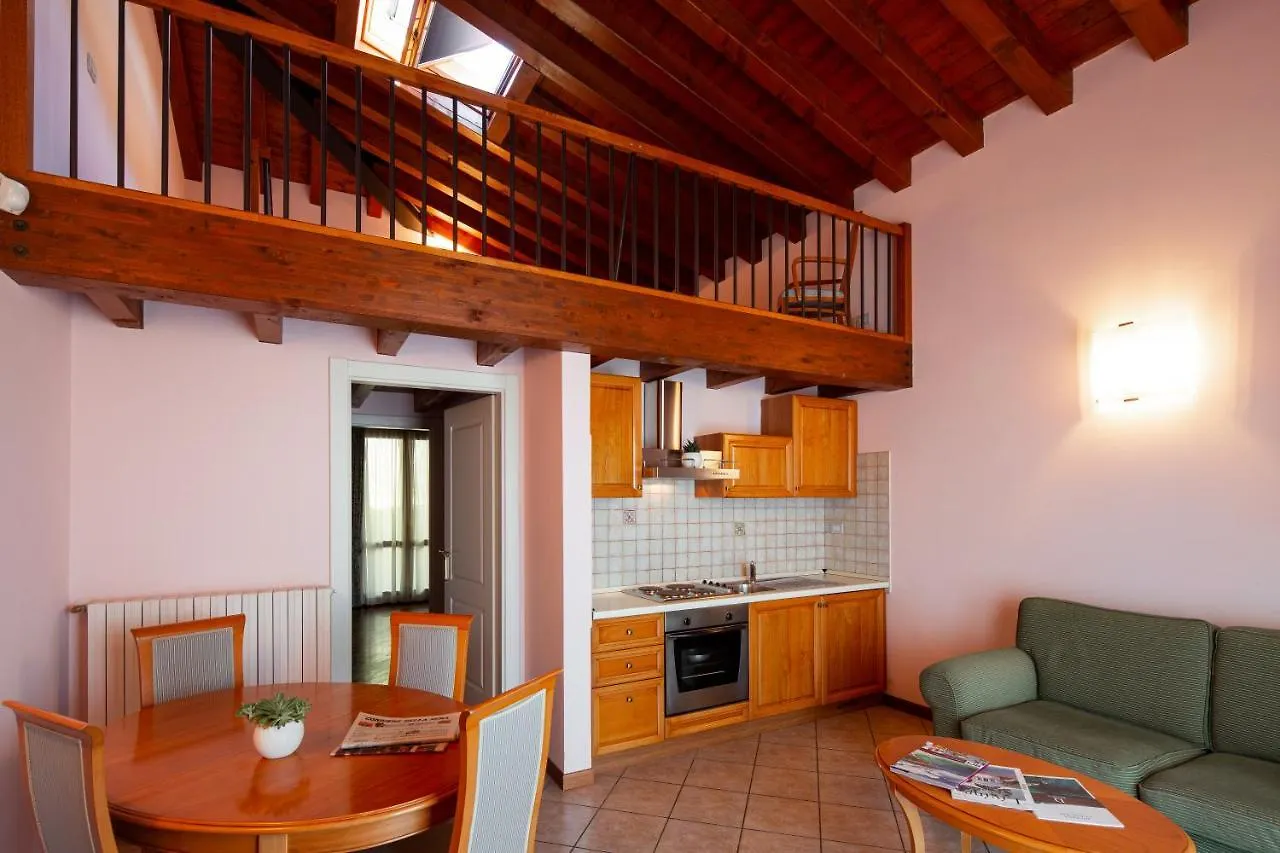 Domina Borgo Degli Ulivi - Garda Lake Gardone Riviera Appart hôtel