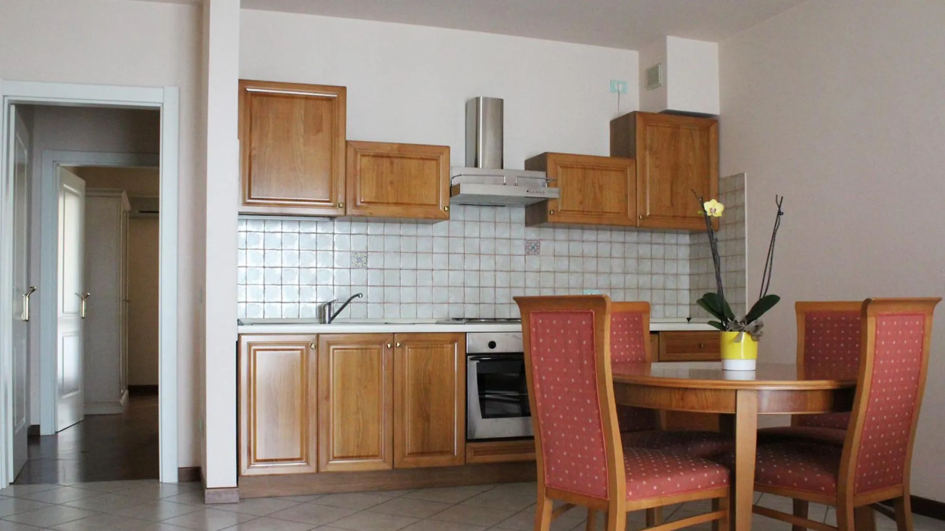 **** Appart hôtel Domina Borgo Degli Ulivi - Garda Lake Gardone Riviera Italie